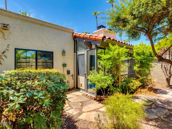 7263 N 6TH Way, Phoenix, AZ 85020