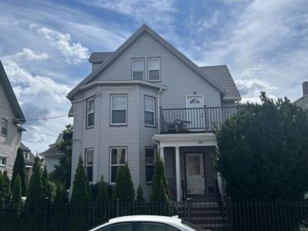 393 Seaver, Unit 1, Boston, MA 02121