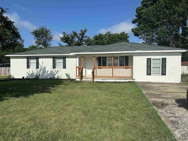 18 Bellamy , Cabot, AR 72023