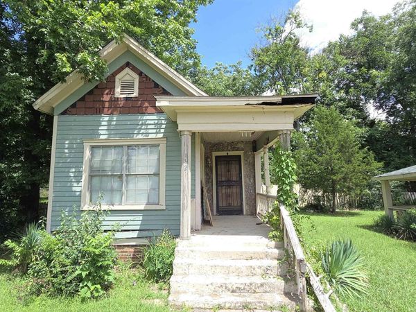 1421 Maple Street , Little Rock, AR 72114