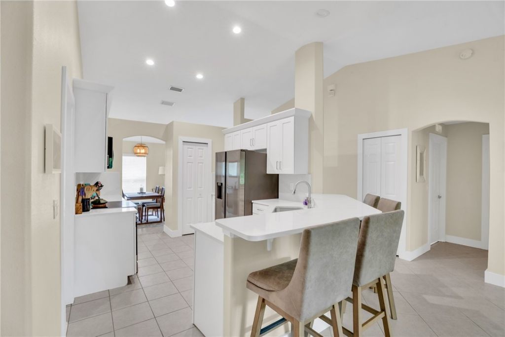 145 36th Court Sw, Vero Beach, FL 32968 Photo