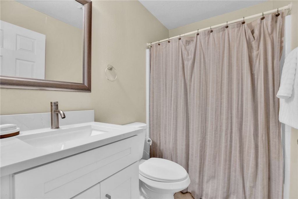 145 36th Court Sw, Vero Beach, FL 32968 Photo