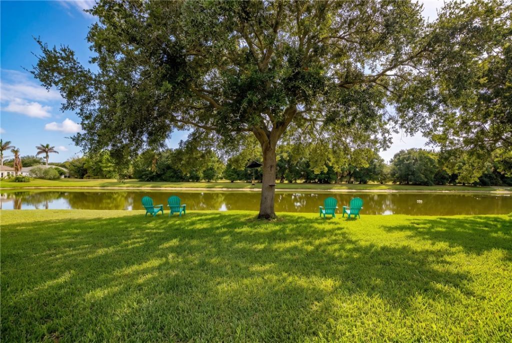 145 36th Court Sw, Vero Beach, FL 32968 Photo