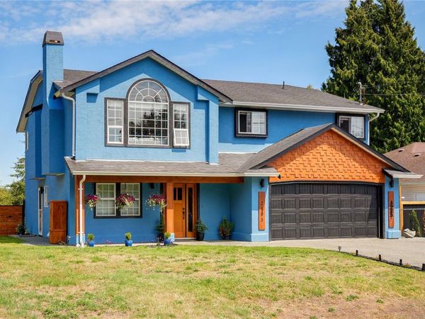 2103 Amethyst Way, Sooke, BC V9Z 0M2