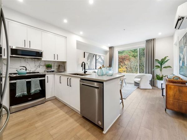 1371 Goldstream Ave , Unit #109, Langford, BC V9B 7B7