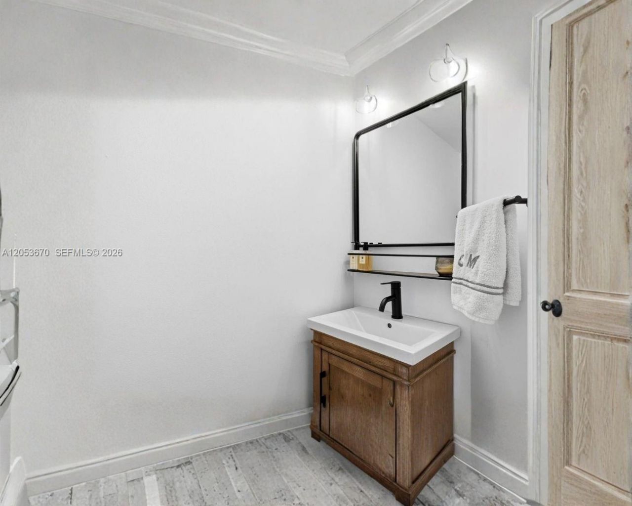 701 Brickell Key Blvd , Unit 1106, Miami, FL 33131 Photo