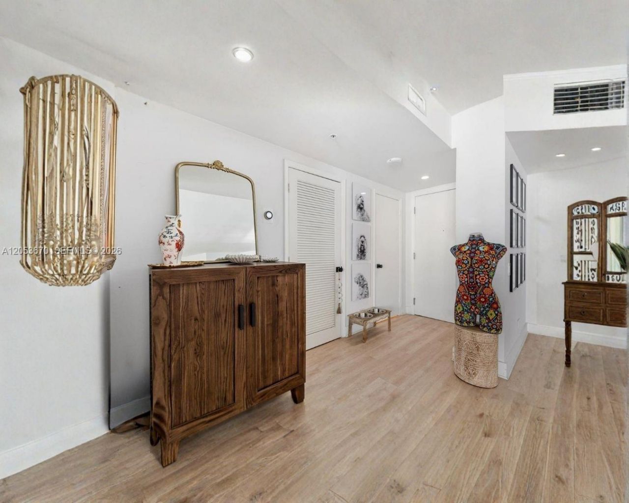 701 Brickell Key Blvd, Unit 1106, Miami, FL 33131 Photo