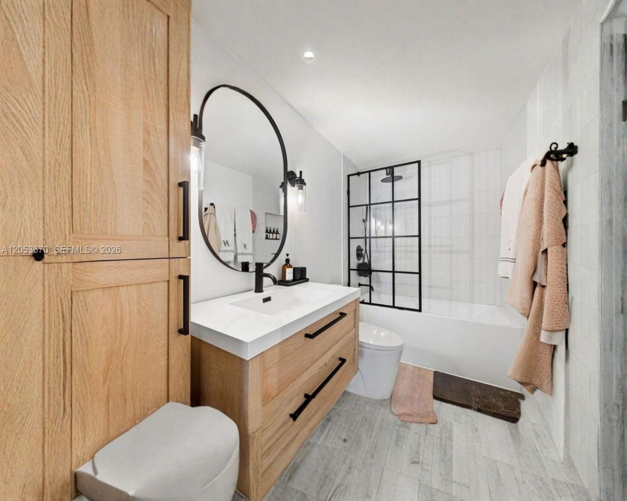 701 Brickell Key Blvd, Unit 1106, Miami, FL 33131 Photo