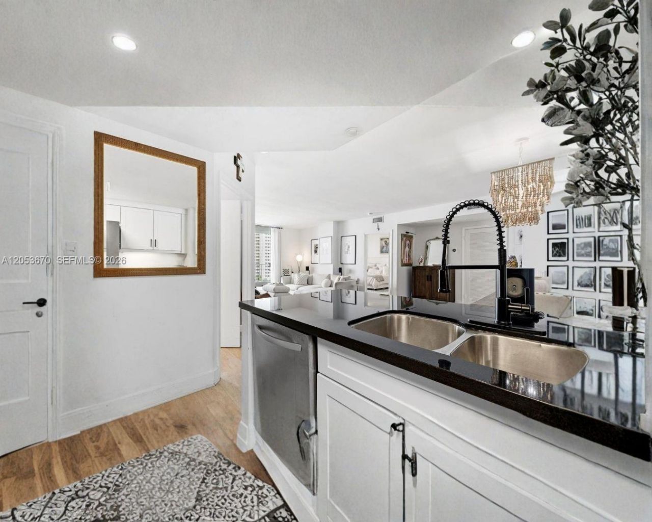 701 Brickell Key Blvd , Unit 1106, Miami, FL 33131 Photo