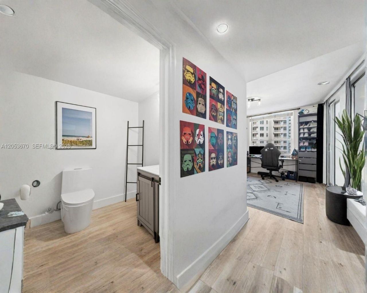 701 Brickell Key Blvd , Unit 1106, Miami, FL 33131 Photo