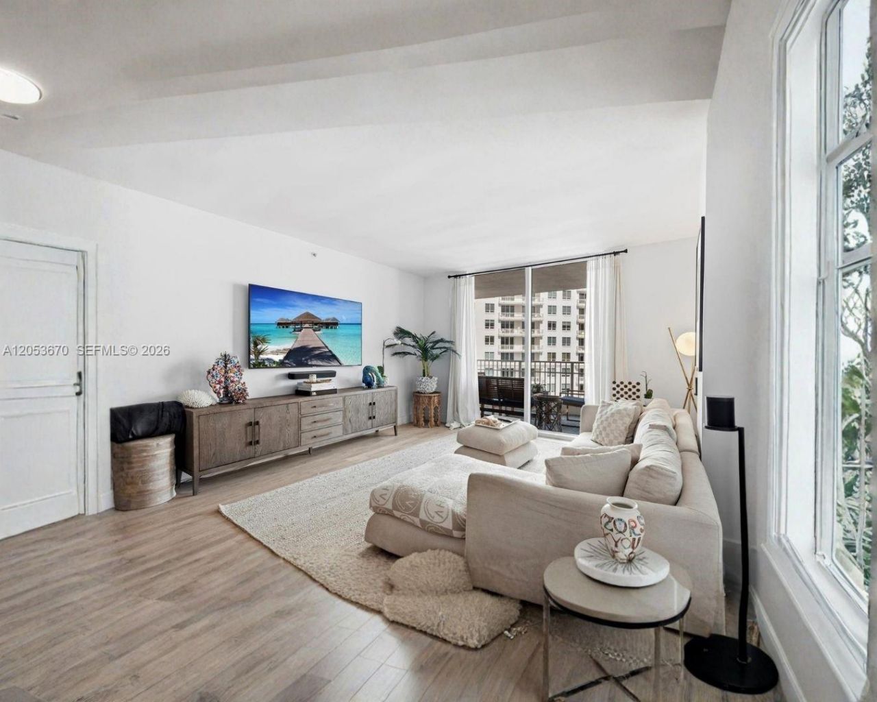 701 Brickell Key Blvd , Unit 1106, Miami, FL 33131 Photo