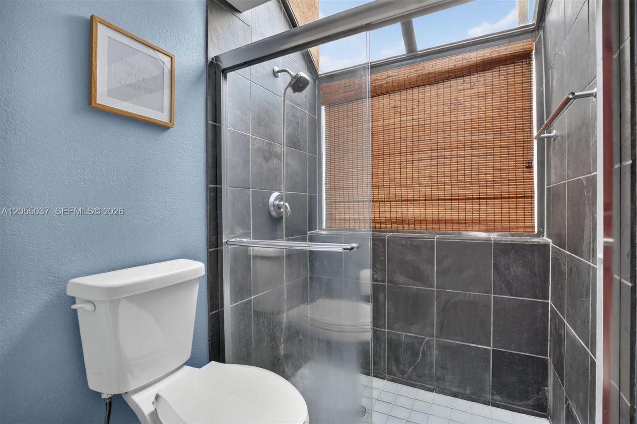 381 NW 94th Ter , Plantation, FL 33324 Photo