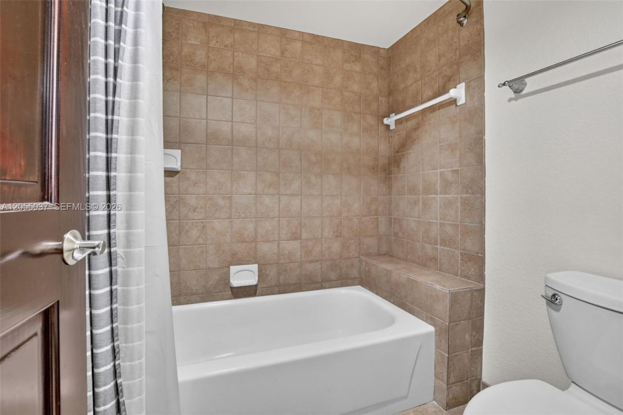 381 NW 94th Ter , Plantation, FL 33324 Photo