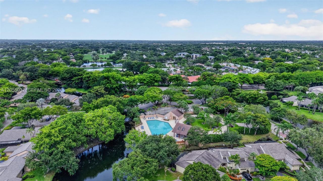 381 NW 94th Ter , Plantation, FL 33324 Photo