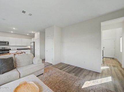 7563 Plump Jack Lane, Reno, NV 89506 Photo