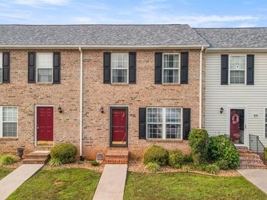 1072 Blue Ridge View Circle, Forest, VA 24551
