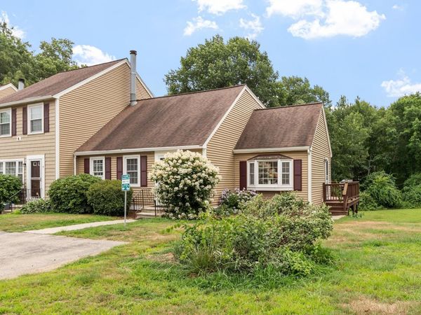 15 Culver Street, Unit 8, Plaistow, NH 03865