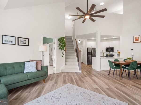 21851 LOCOMOTIVE TERRACE, Unit 301, STERLING, VA 20166