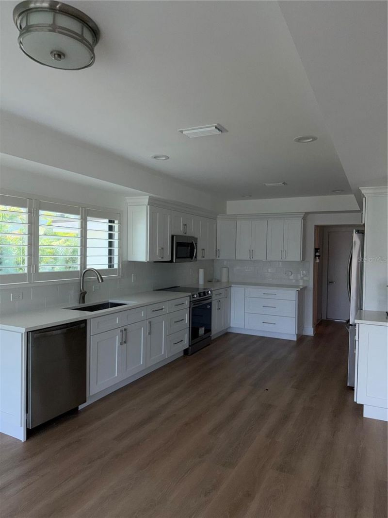 105 Augusta Avenue, Palm Harbor, FL 34683 Photo