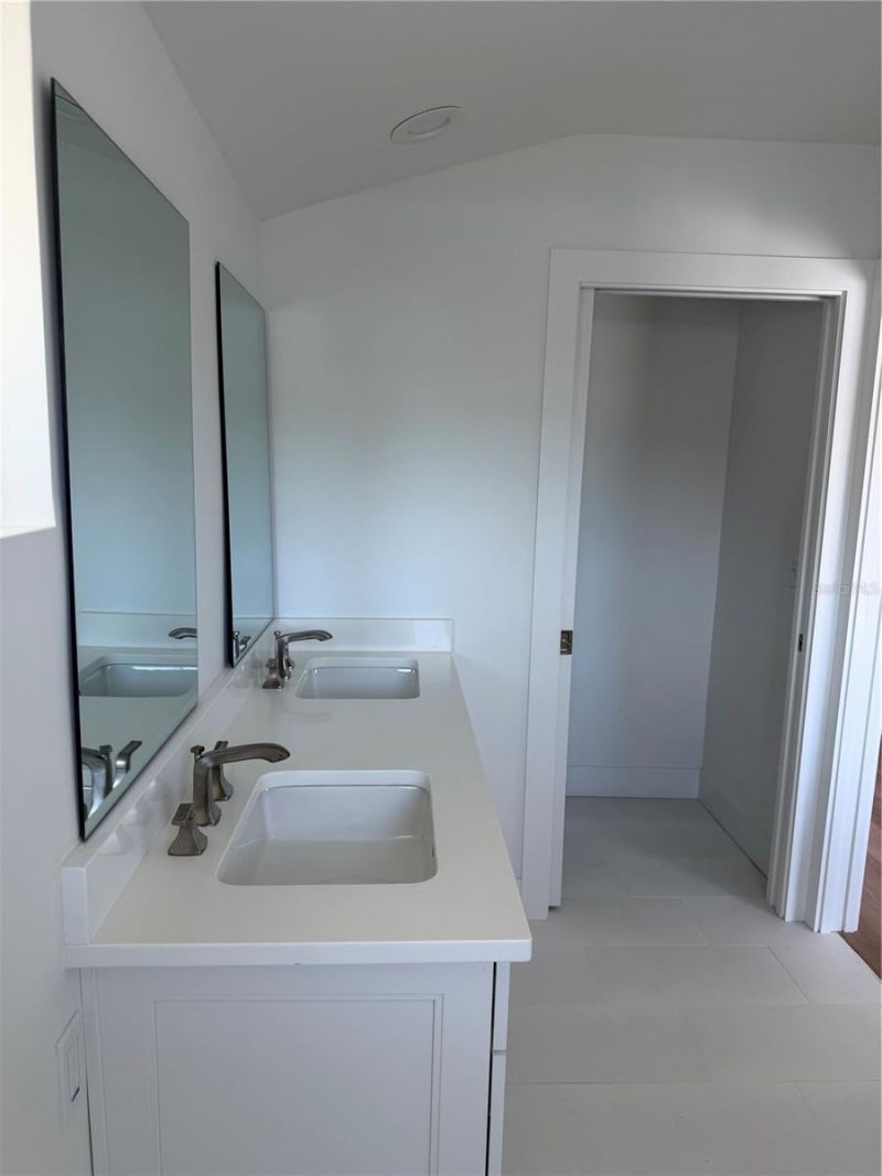 105 Augusta Avenue, Palm Harbor, FL 34683 Photo