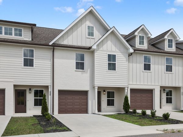338 Legends Cir , Baxter, TN 38544