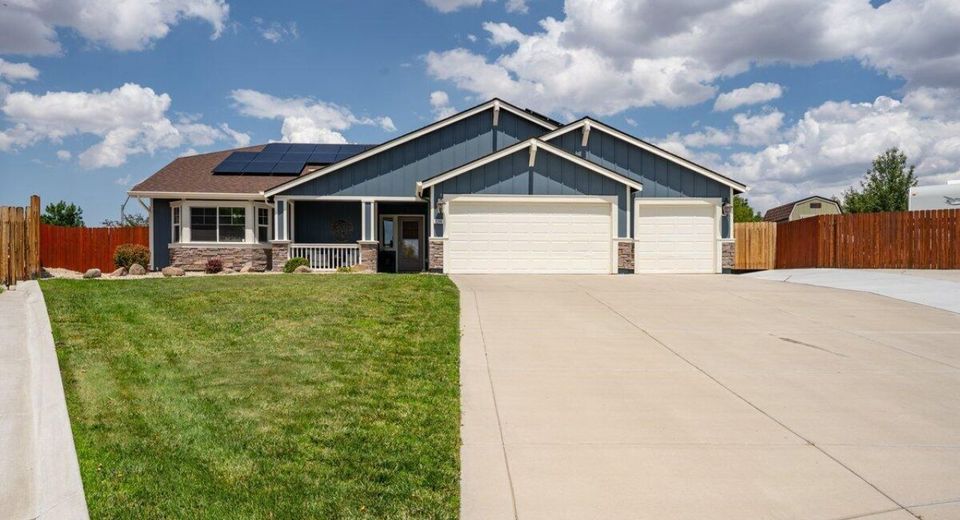 2298 Cygnus Way, Sparks, NV 89441 Photo