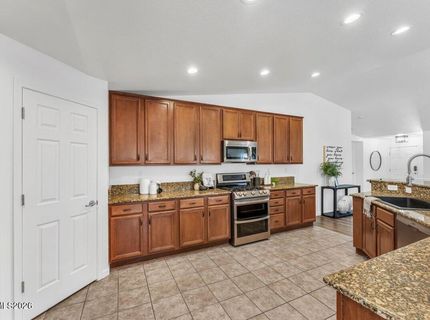 2298 Cygnus Way, Sparks, NV 89441 Photo