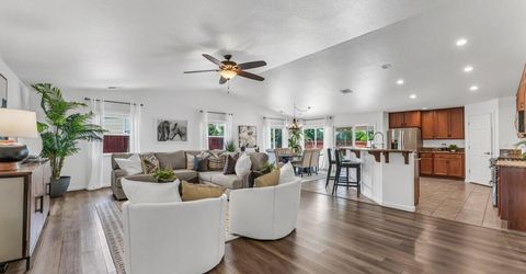2298 Cygnus Way, Sparks, NV 89441 Photo