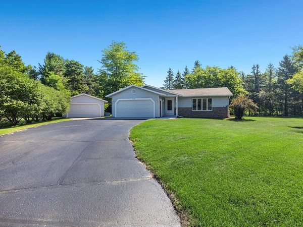 2000 JUNIPER LANE, Plover, WI 54467