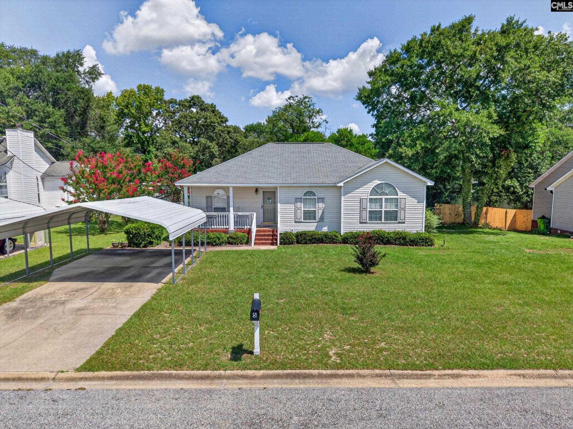 5 Dawson Pond Court  Photo 4