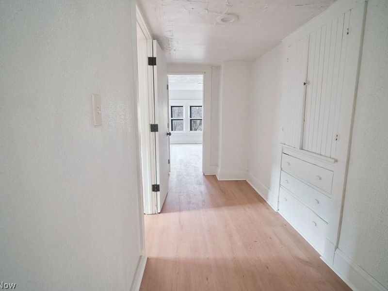 9714 Orleans Avenue , Cleveland, OH 44105 Photo 17