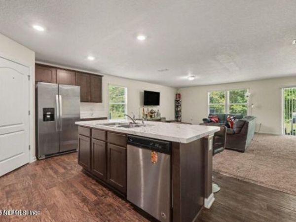 2048 NOTTOWAY WOODS Lane, Jacksonville, FL 32220