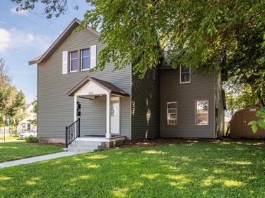 803 W 5th Street, Winona, MN 55987