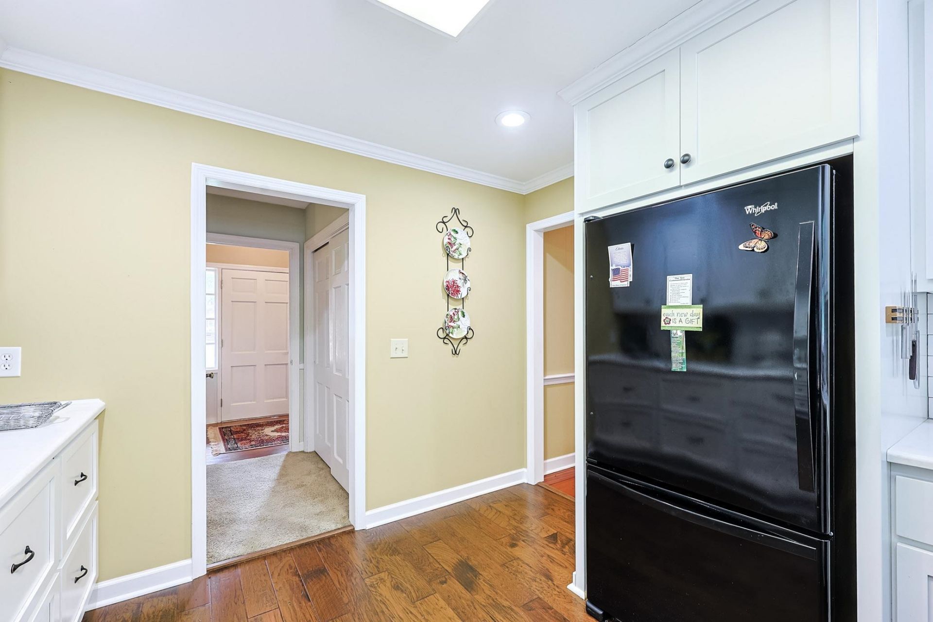 502 Burney St. Photo 10