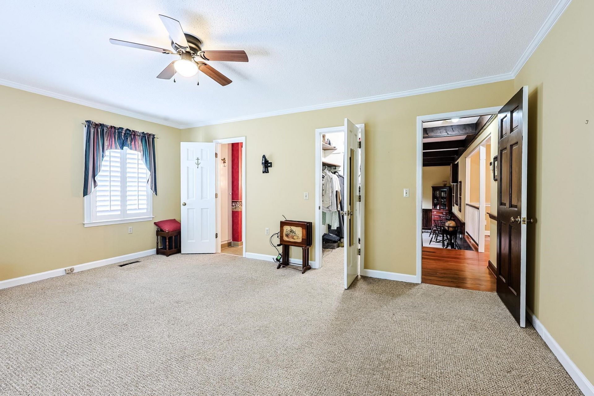 502 Burney St.  Photo 12