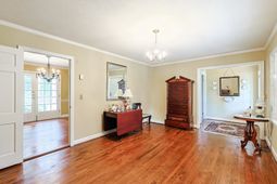 502 Burney St. photo 4