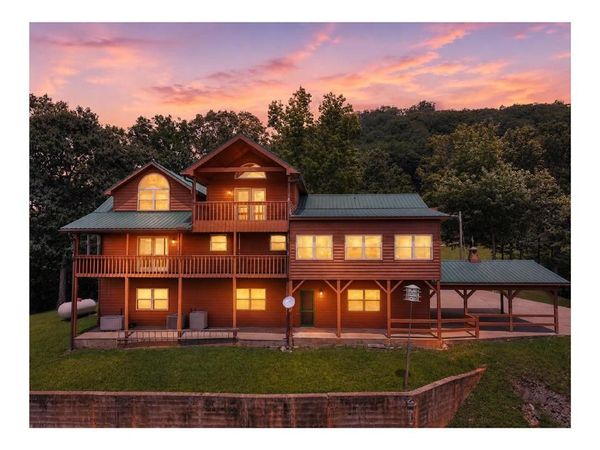 55 Beauregards Knob, Ellijay, GA 30536