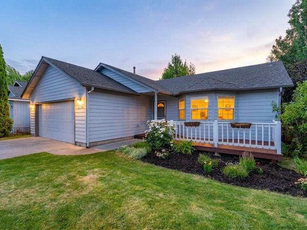 21326 Starling Drive, Bend, OR 97701