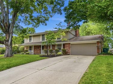1611 Red Fox Drive, Beavercreek, OH 45432