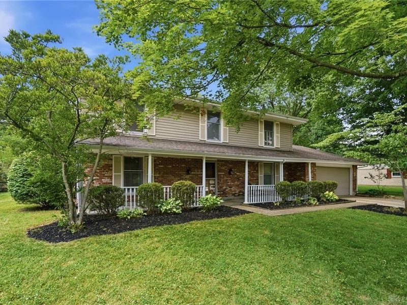 1611 Red Fox Drive, Beavercreek, OH 45432 Photo 6