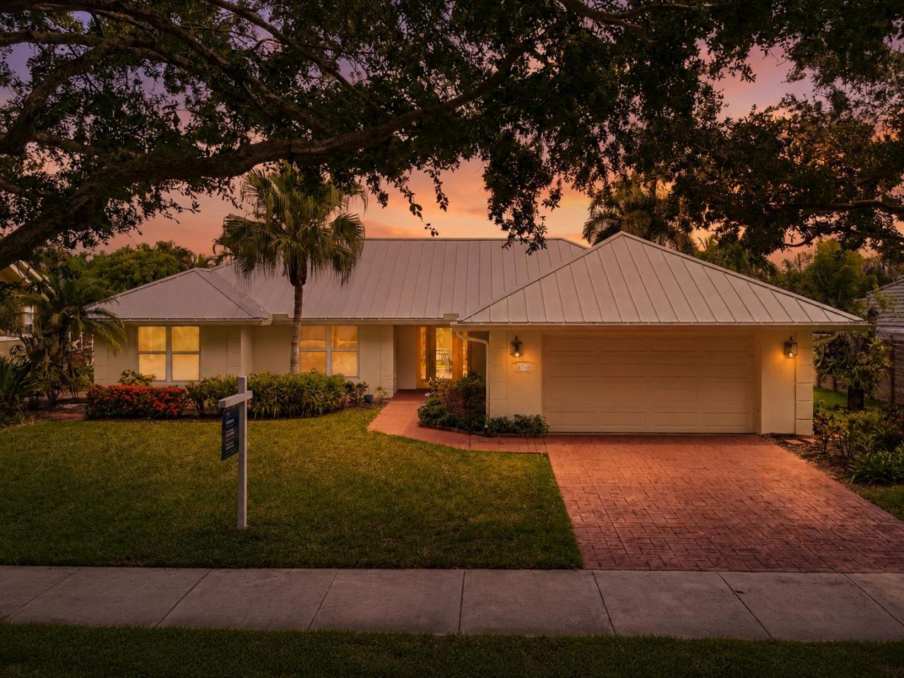9746 SE Landing Place, Tequesta, FL 33469 Photo