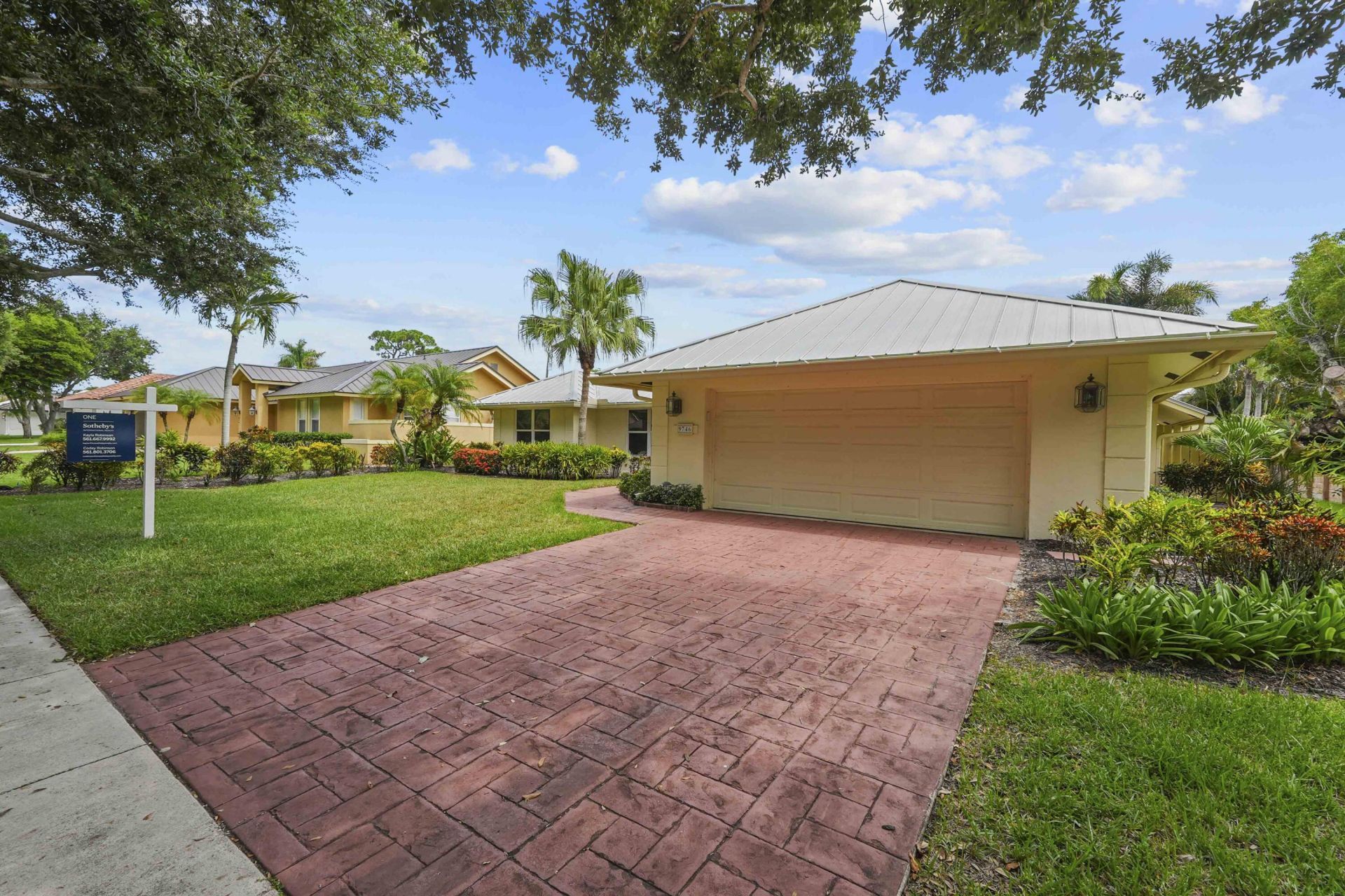 9746 SE Landing Place, Tequesta, FL 33469 Photo