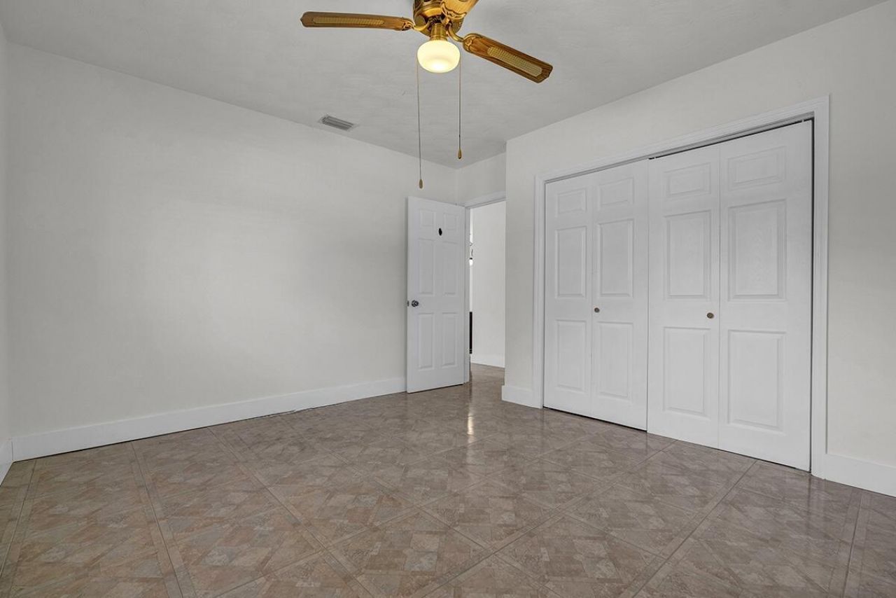 2100 N 57th Avenue, Hollywood, FL 33021 Photo