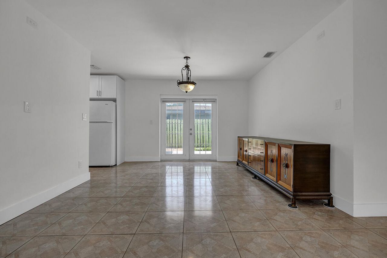 2100 N 57th Avenue, Hollywood, FL 33021 Photo