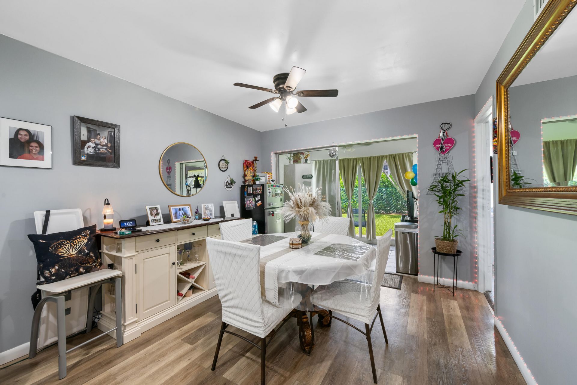 24 Colonial Club Drive, Unit 101, Boynton Beach, FL 33435 Photo