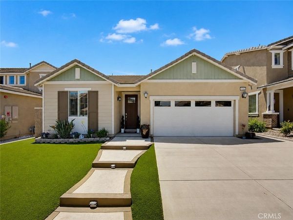 5382 Kastania, Fontana, CA 92336