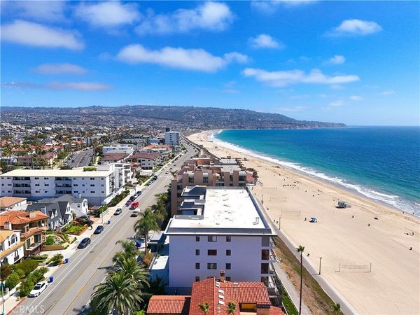 721 Esplanade , Unit 403, Redondo Beach, CA 90277