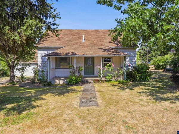 687 N Jefferson St, Lafayette, OR 97127