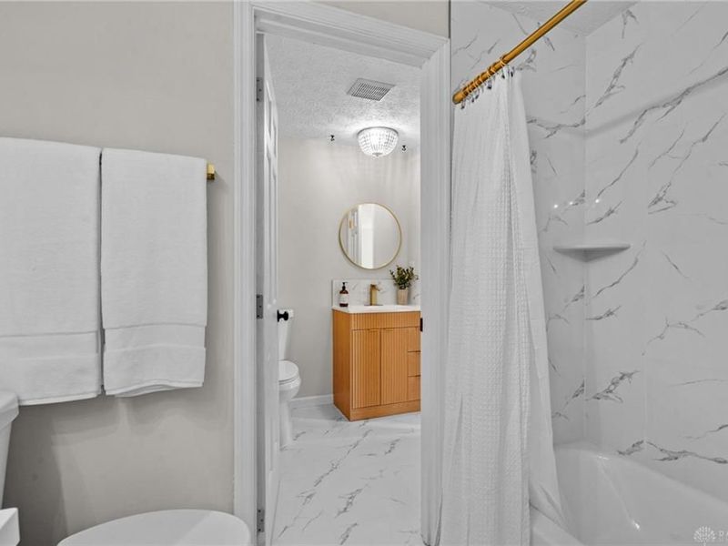 2717 N Kings Arms Circle, Centerville, OH 45440 Photo 24