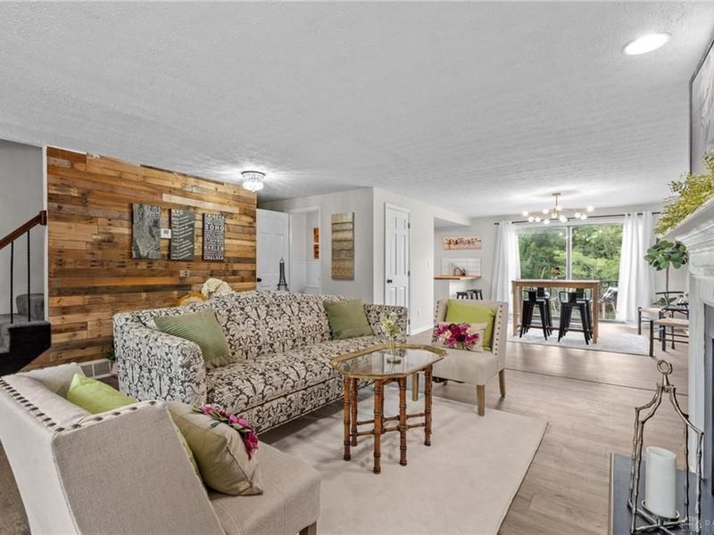 2717 N Kings Arms Circle, Centerville, OH 45440 Photo 7